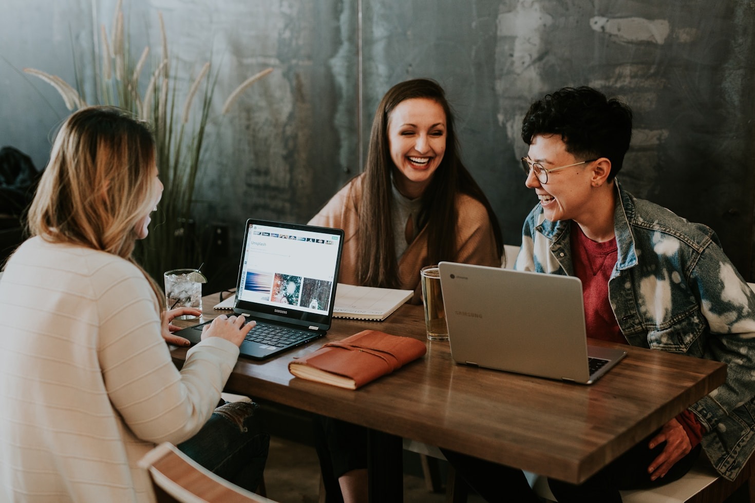 How Aionjob Revolutionizes Career Advancement Services